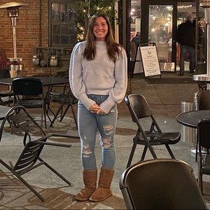 Meet your Posher, Kalee